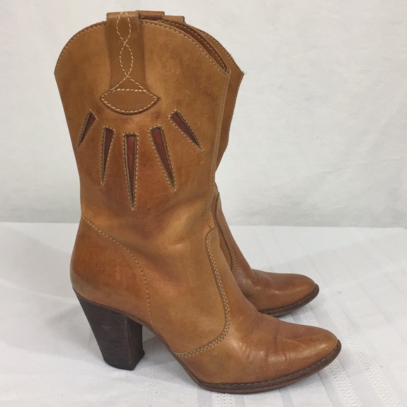 Vintage Shoes - HP 2/06! High Heel Western Pull-On Fashion Boots